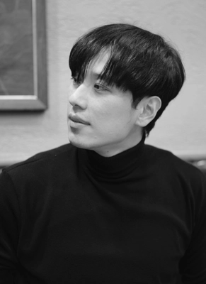 JeongWoong Lee