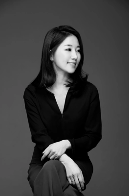 YOO JIAN portrait